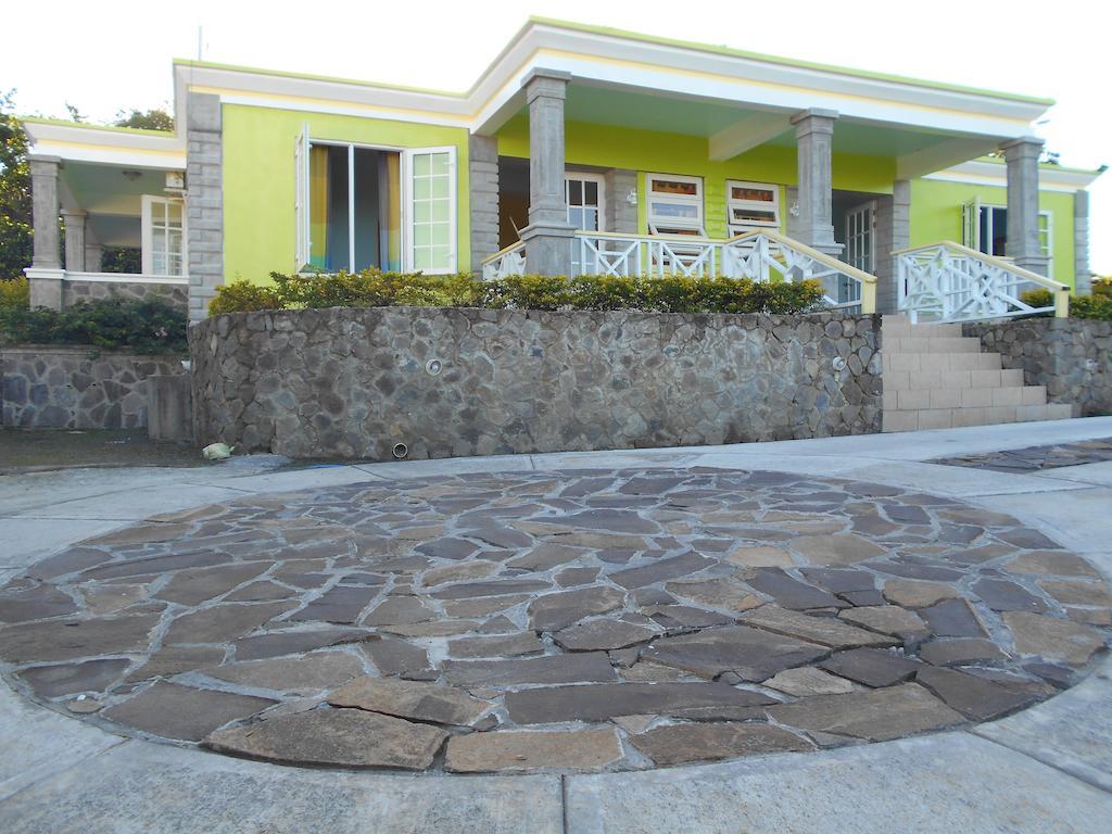 Diamond View Cottages Roseau Exteriér fotografie